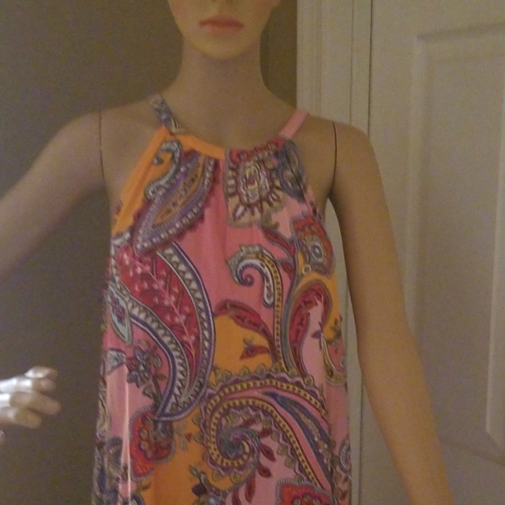 Dress - Picture 4 of 5